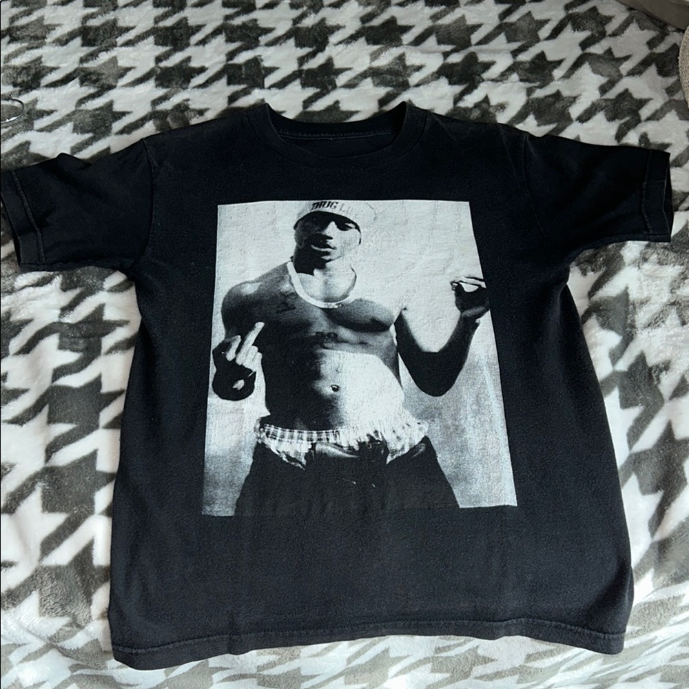 Black Graphic T-Shirt with Iconic Print
